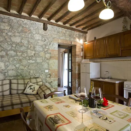 Novelleto Farm stay Monteriggioni